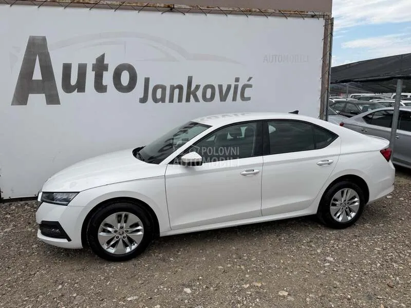 Skoda Octavia 2022 photo 4