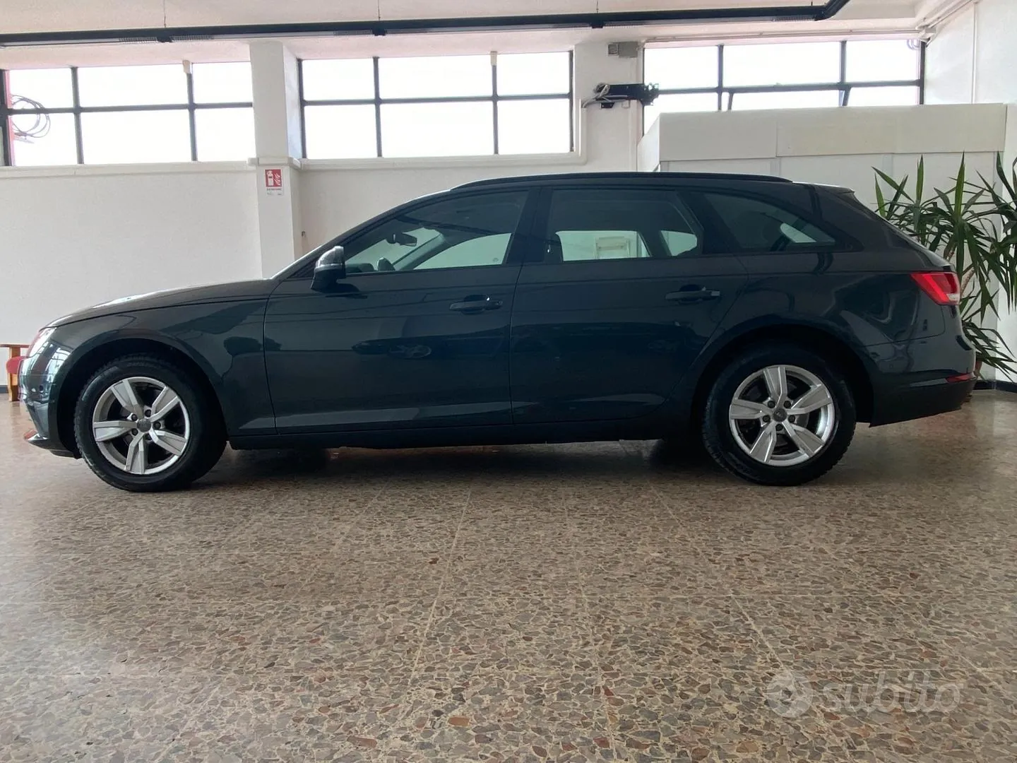 Audi A4 Avant 2016 photo 3