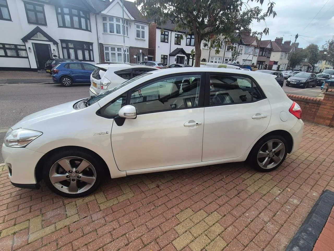 Toyota Auris 2012 photo 5