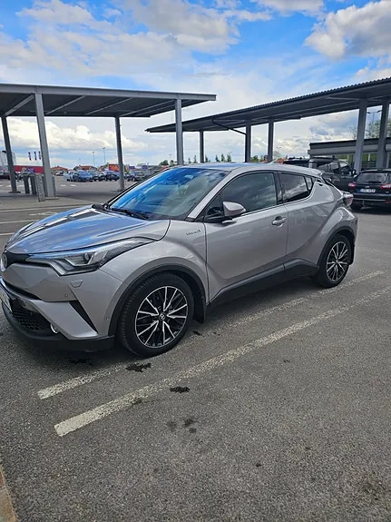 Toyota C-Hr 2018 photo 5