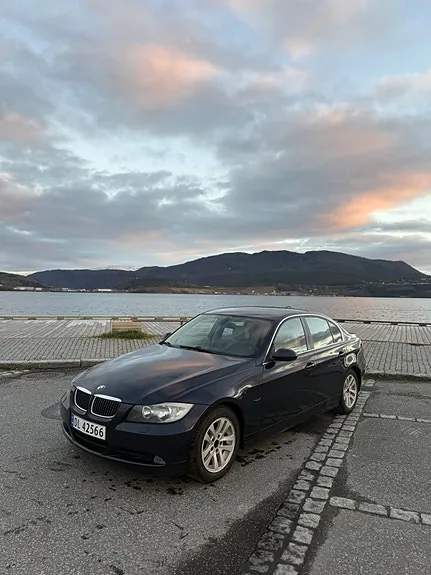 BMW 325I