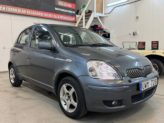 Toyota Yaris 2004 photo 2