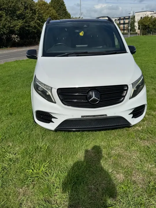 Mercedes-Benz V-Class 2017 photo 2