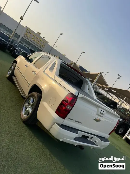Chevrolet Tahoe 2011 photo 4