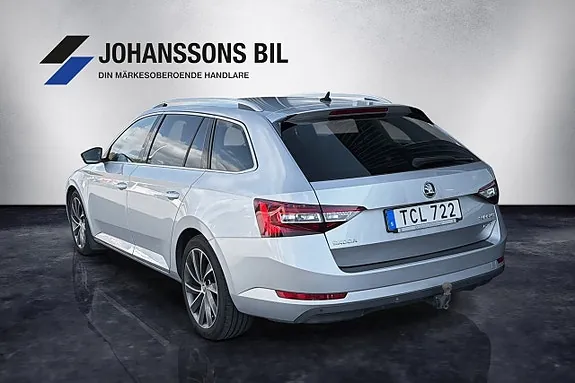 Skoda Superb 2017 photo 3