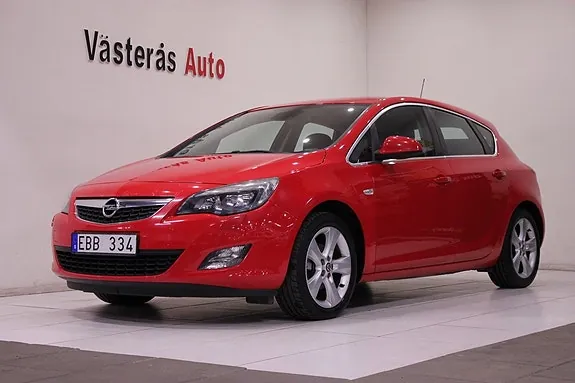 Opel Astra 2010 photo 2