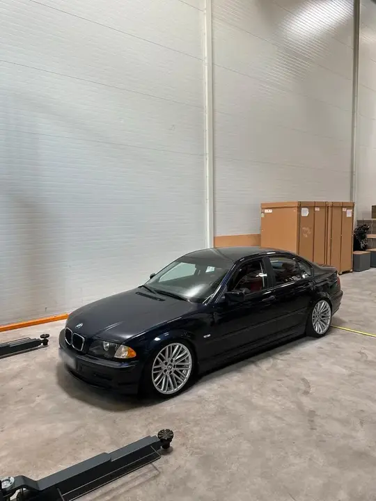 BMW E46 318I