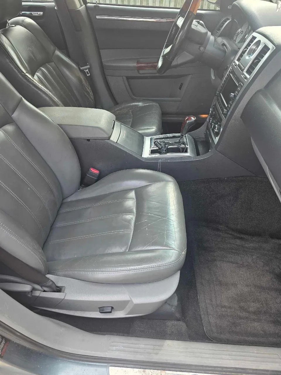 Chrysler 300 2005 photo 3