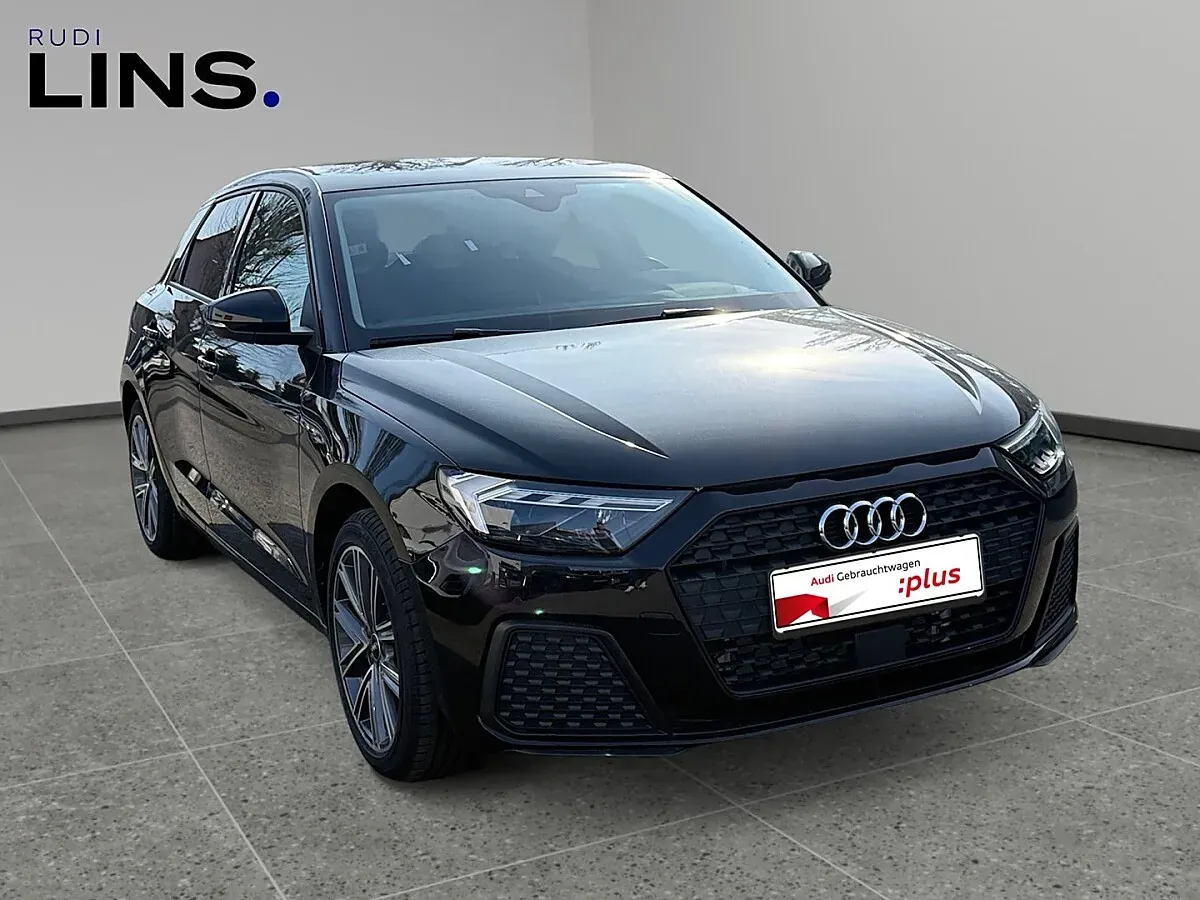 Audi A1 2026 photo 2