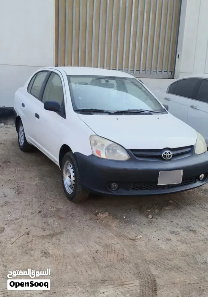 Toyota Echo 2005 photo 4