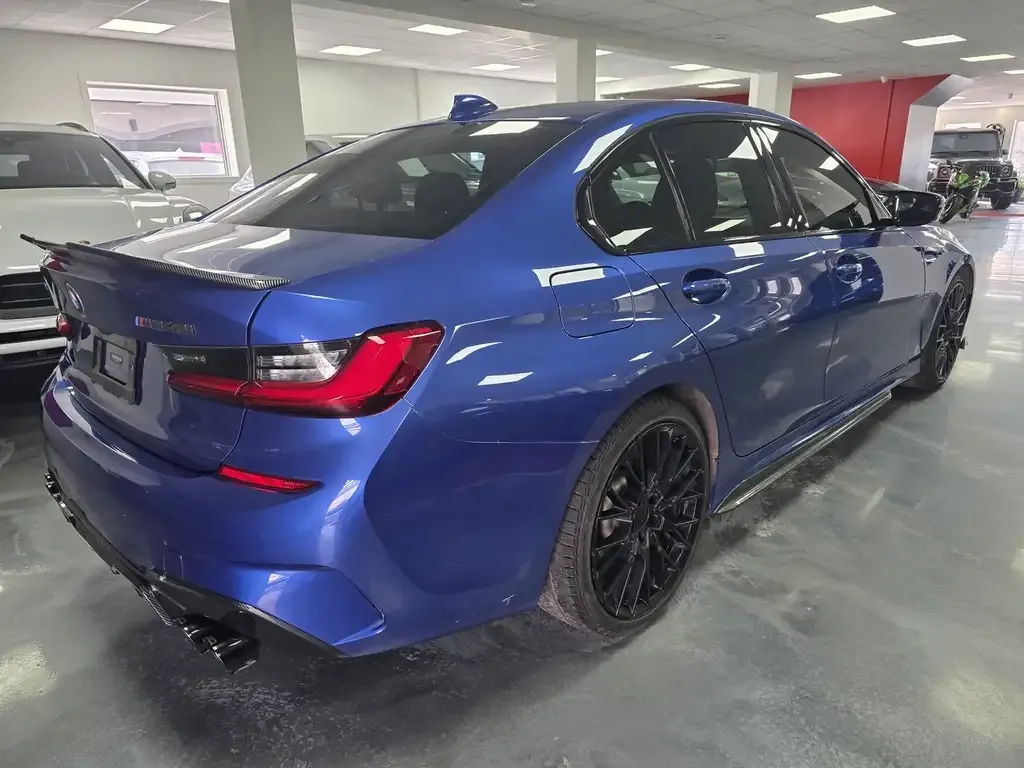 BMW 3 Series 2021 photo 3