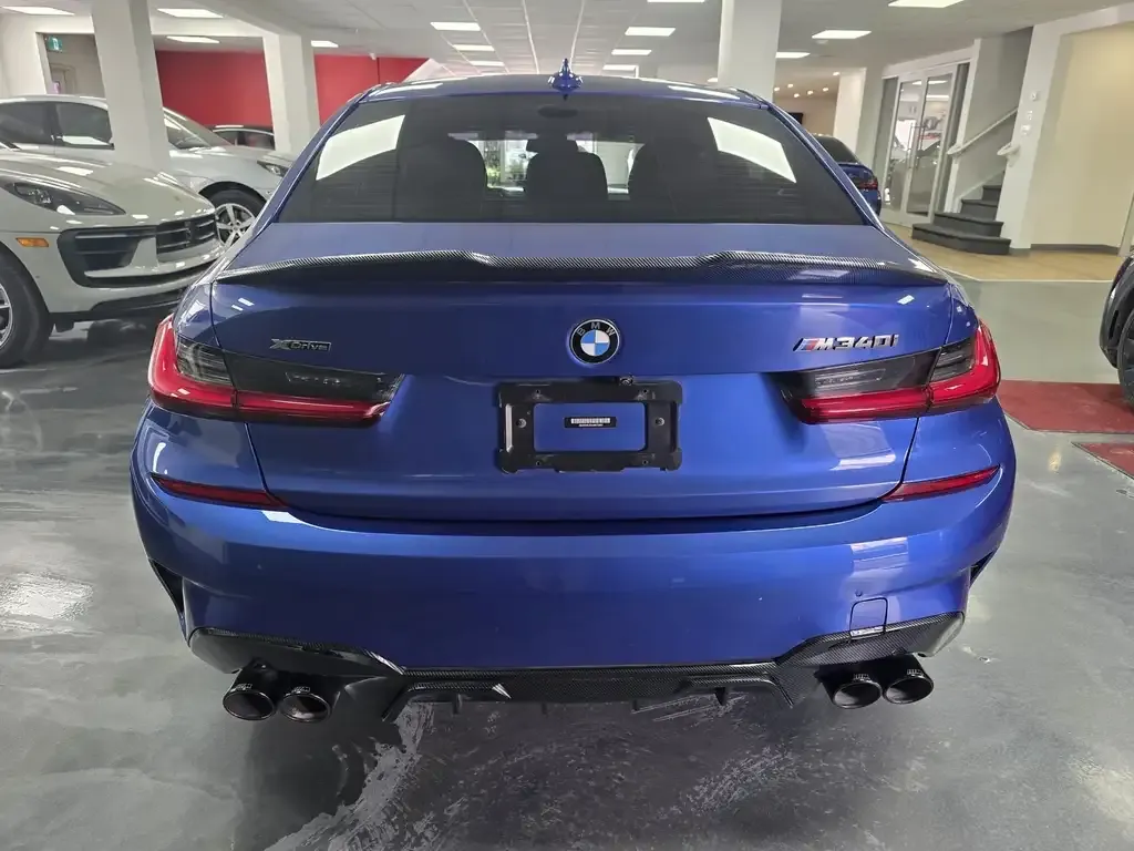 BMW 3 Series 2021 photo 5