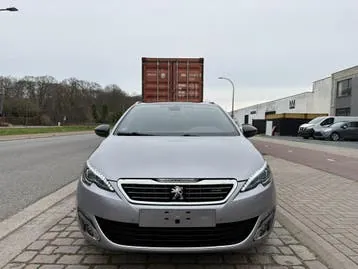 Peugeot 308 2017 photo 2