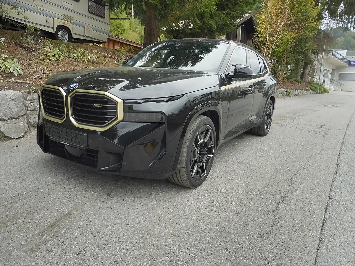 BMW Xm
