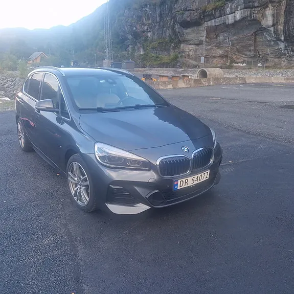 BMW 225Xe