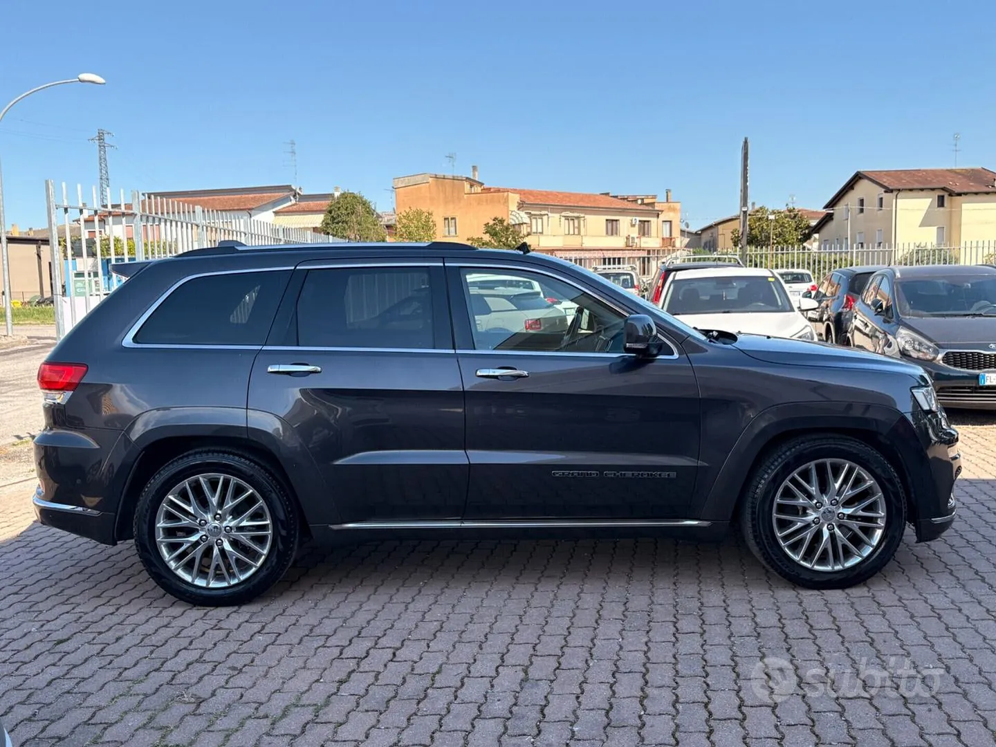 Jeep Grand Cherokee 2017 photo 4