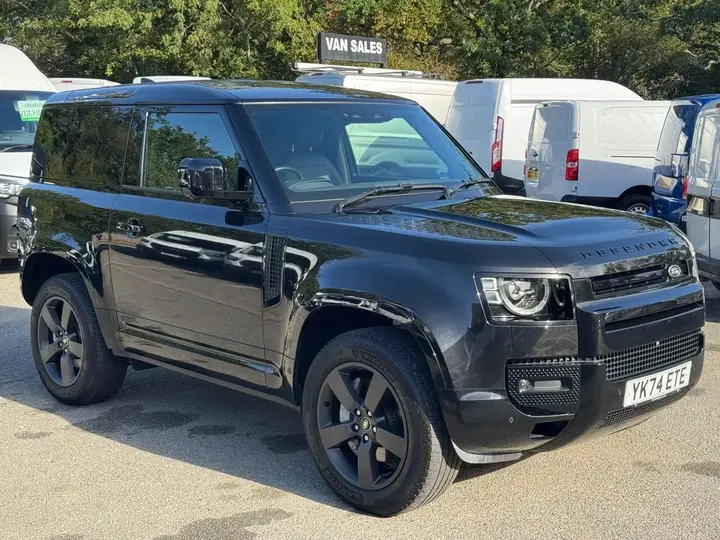Land Rover Defender 90