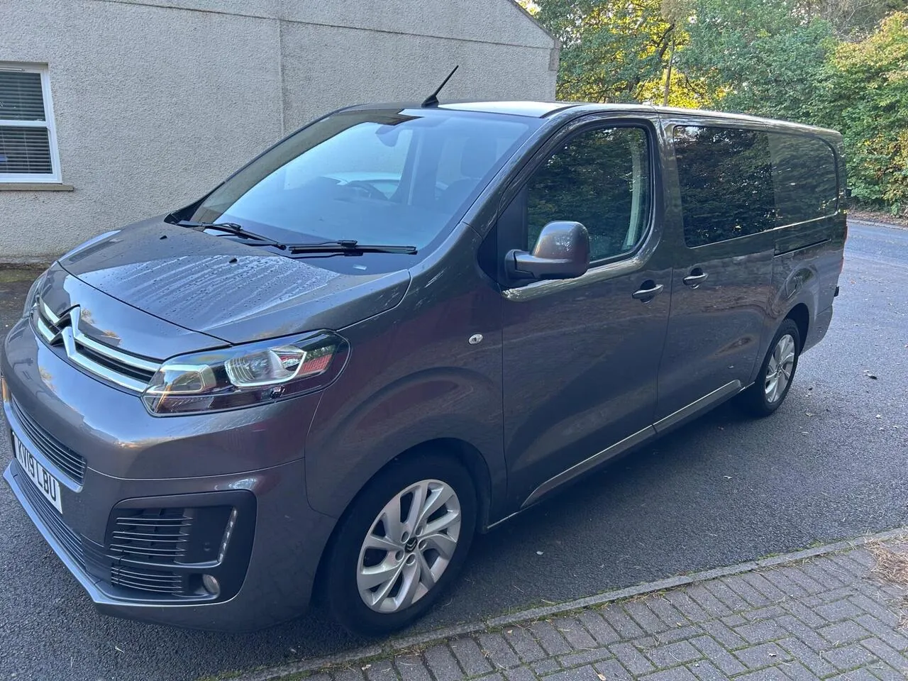 Citroen Dispatch 2019 photo 2