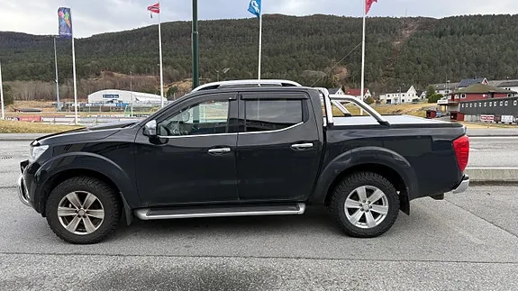 Nissan Navara 2017 photo 3