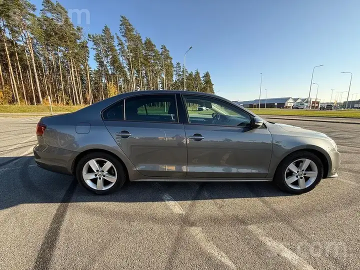 Volkswagen Jetta 2016 photo 2