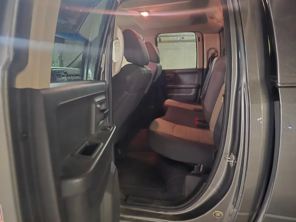 Dodge Ram 1500 2012 photo 5