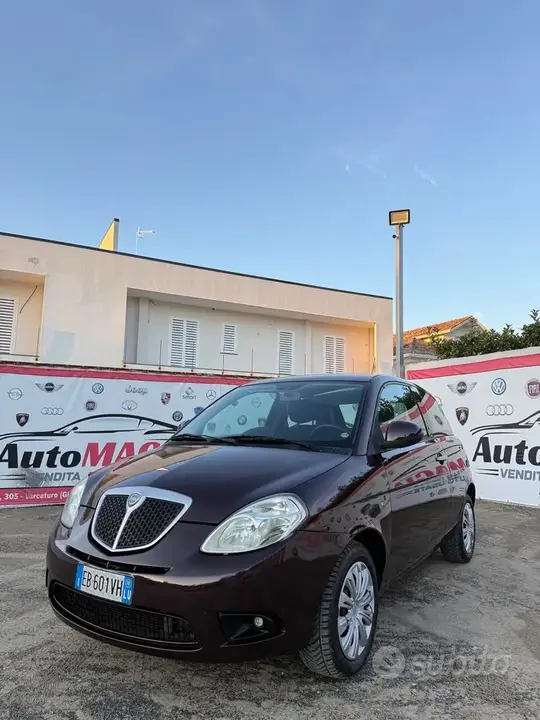 Lancia Ypsilon 2010 photo 4