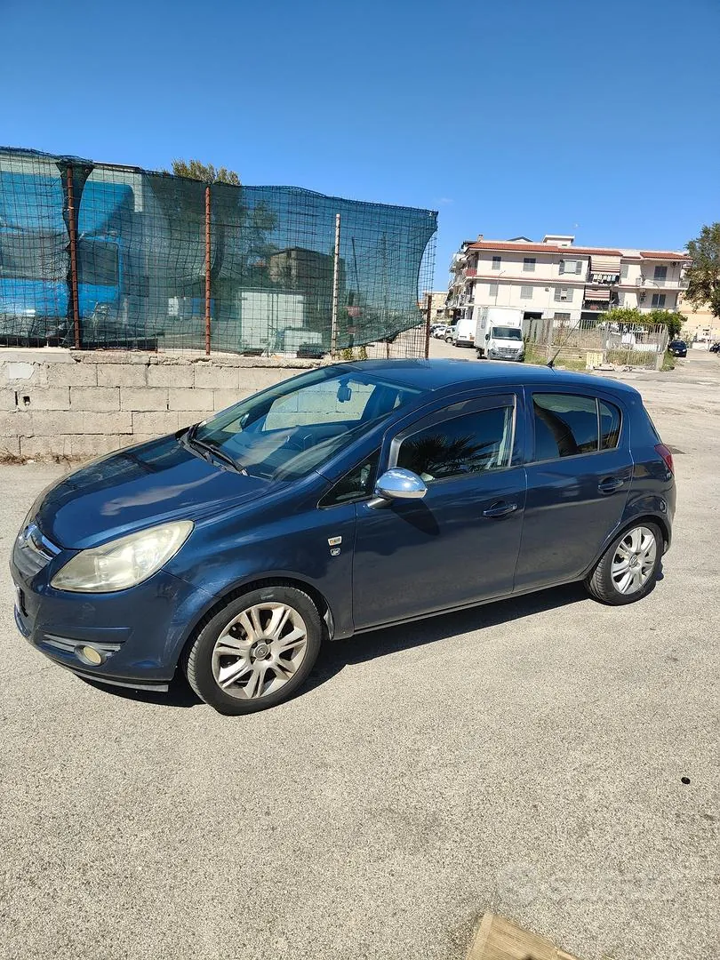 Opel Corsa 2010 photo 4