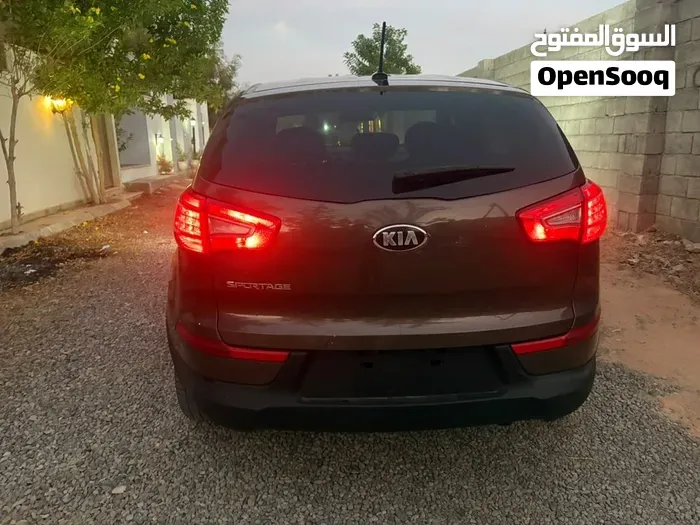 Kia Sportage 2013 photo 2