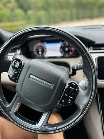 Land Rover Velar