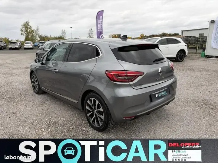 Renault Clio 2023 photo 2