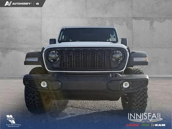 Jeep Wrangler 2026 photo 2