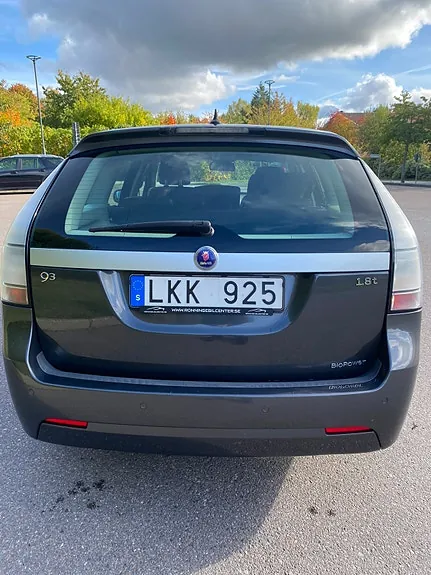 Saab 9-3 2010 photo 4