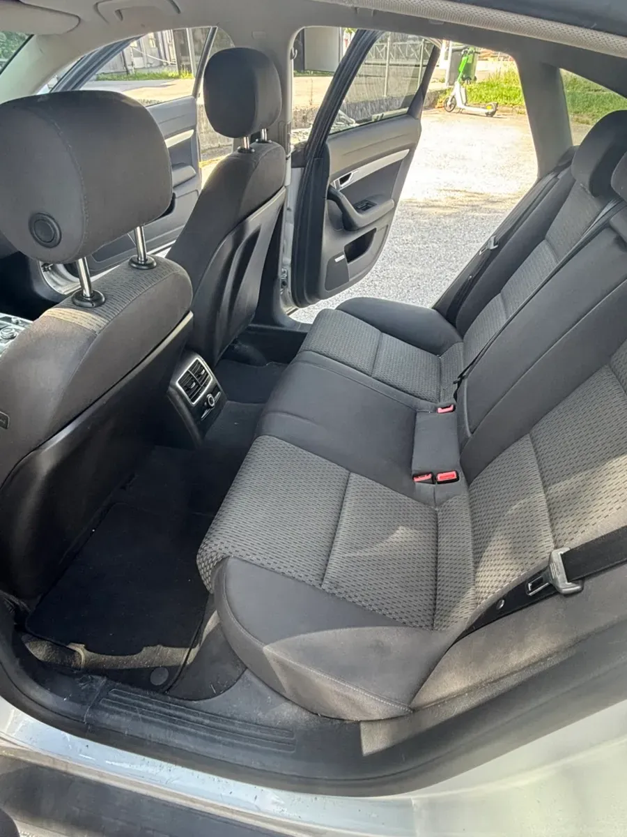 Audi A6 2009 photo 2