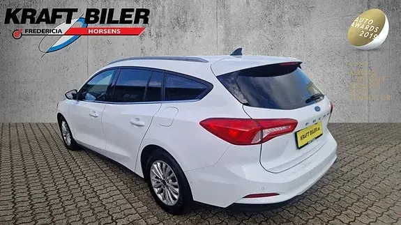 Ford Focus 2021 photo 3