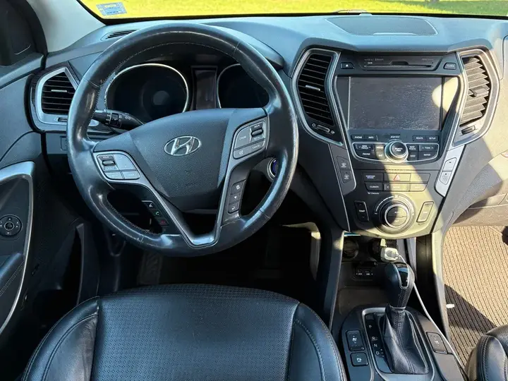 Hyundai Santa Fe 2013 photo 4
