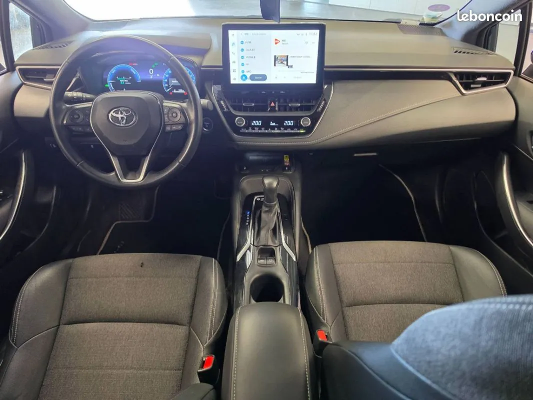Toyota Corolla 2024 photo 2