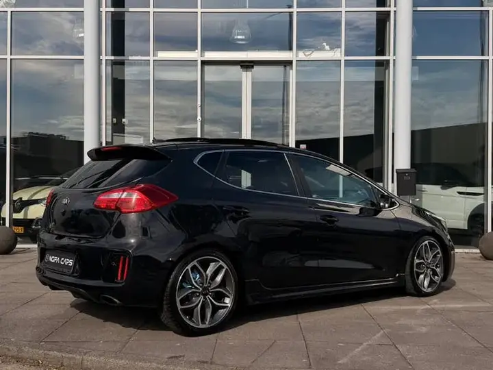 Kia Ceed 2015 photo 2