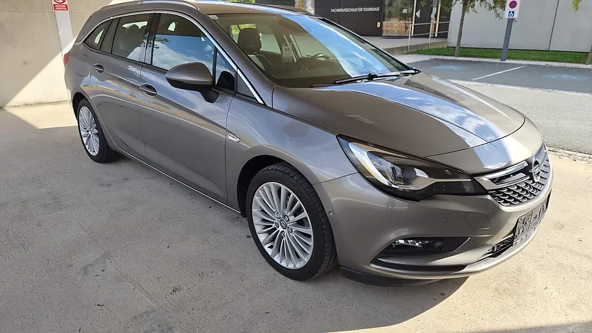 Opel Astra 2017 photo 3