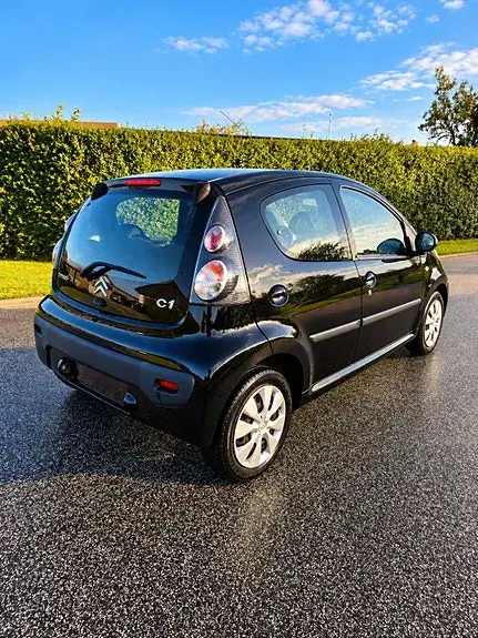 Citroen C1 2010 photo 3