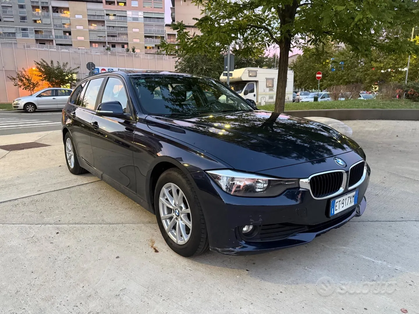 BMW 318 2014 photo 4