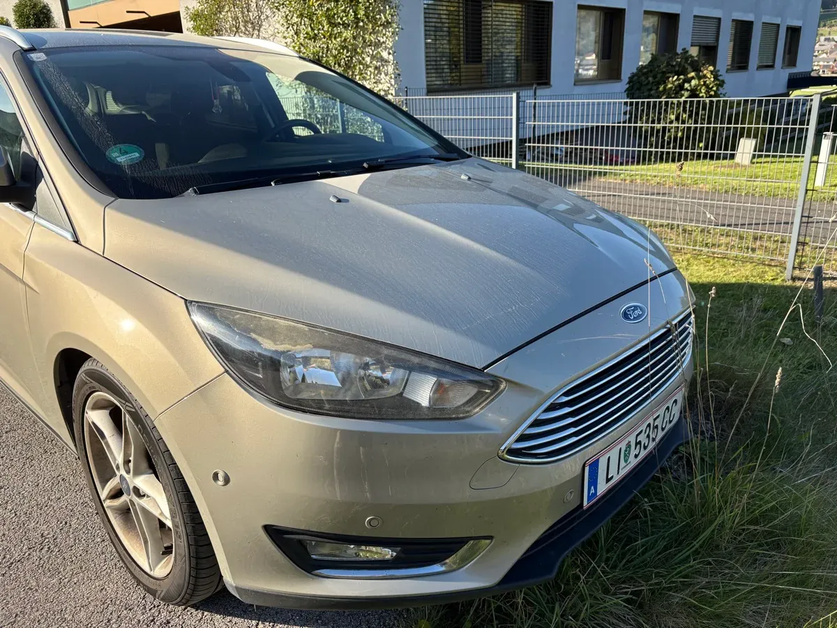 Ford Focus 2016 photo 2