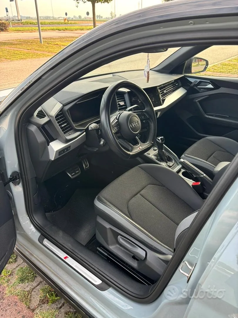 Audi A1 2024 photo 5