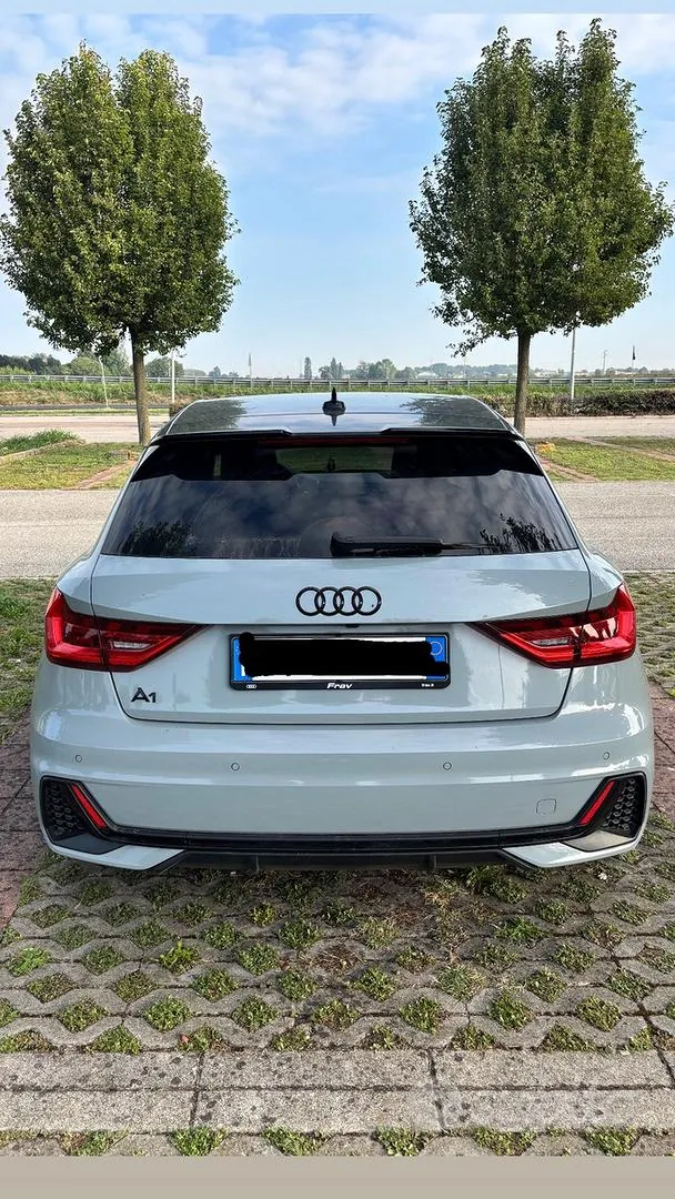 Audi A1 2024 photo 3