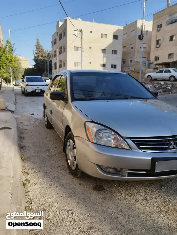 Mitsubishi Lancer 2004 photo 2