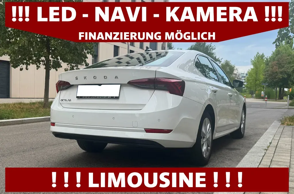 Skoda Octavia 2021 photo 2
