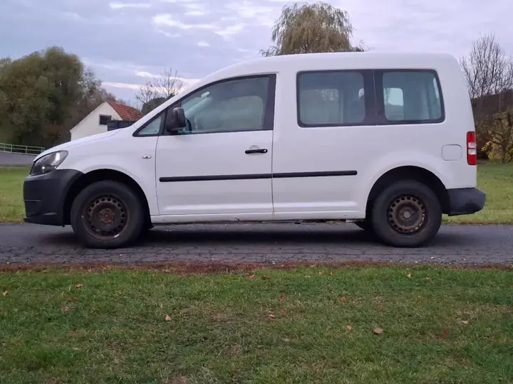 Volkswagen Caddy 2013 photo 3