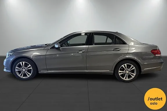 Mercedes-Benz E220 2016 photo 2