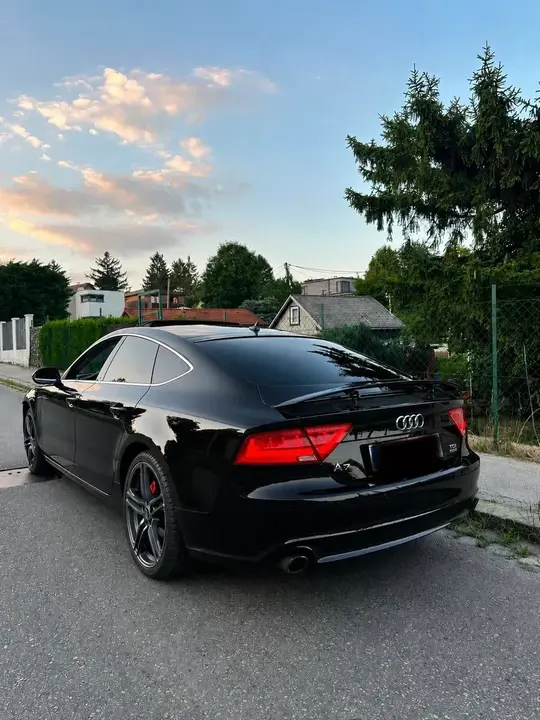 Audi A7 2012 photo 2