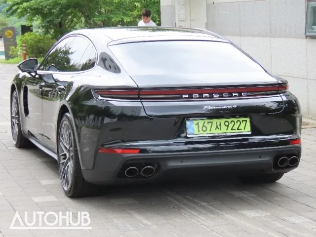 Porsche Panamera 2024 photo 4