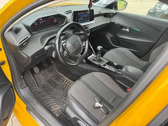 Peugeot 208 2021 photo 5